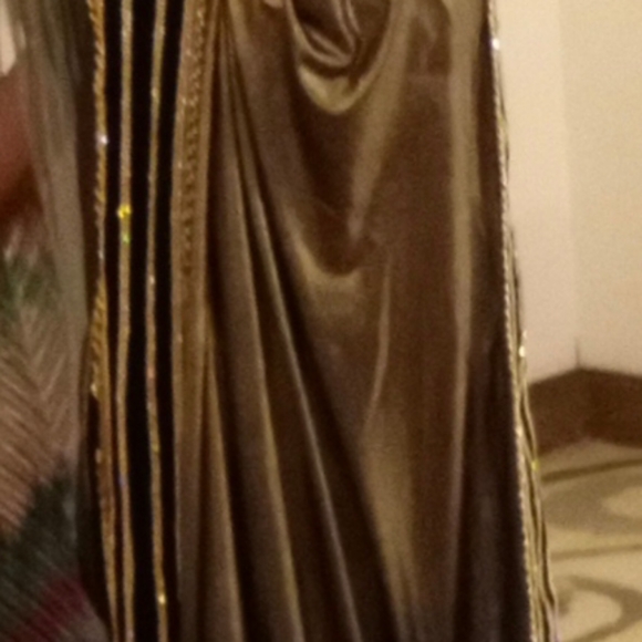 ❌SOLD ❌  Saree Golden Black Color. Designer Saree n Blouse  Reception Wedding - Picture 4 of 10